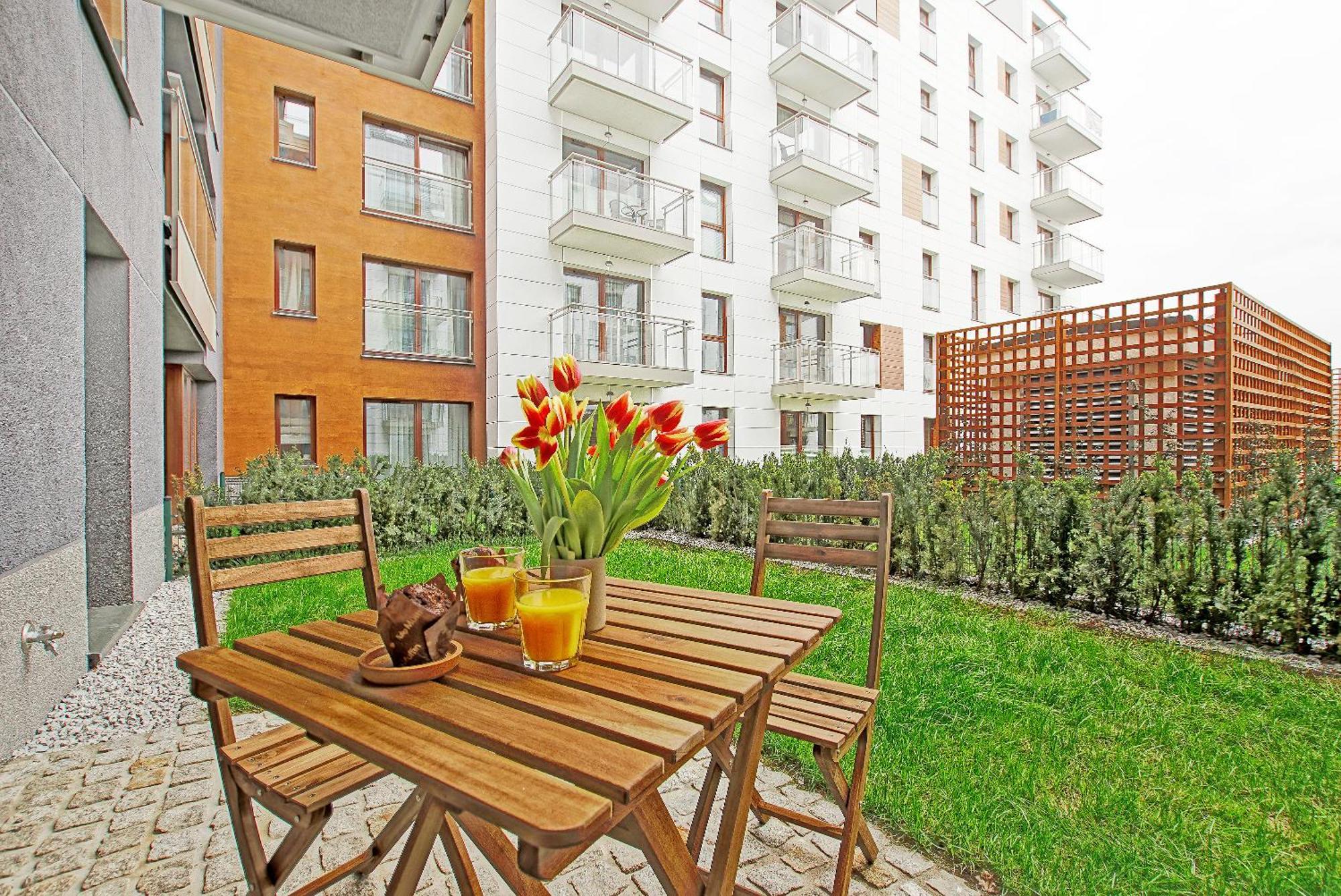 City Center Apartments Spa & Wellness Гданьск Экстерьер фото